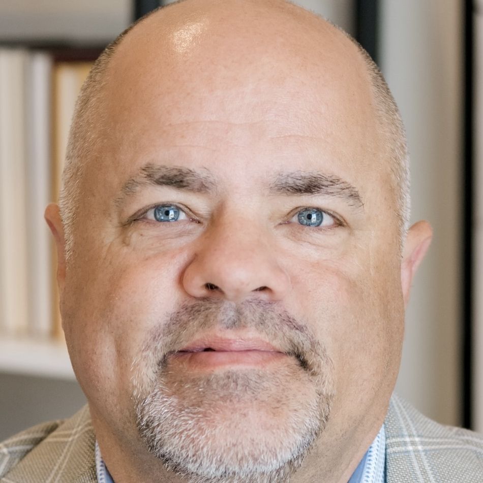 Land Listing Agent Photo