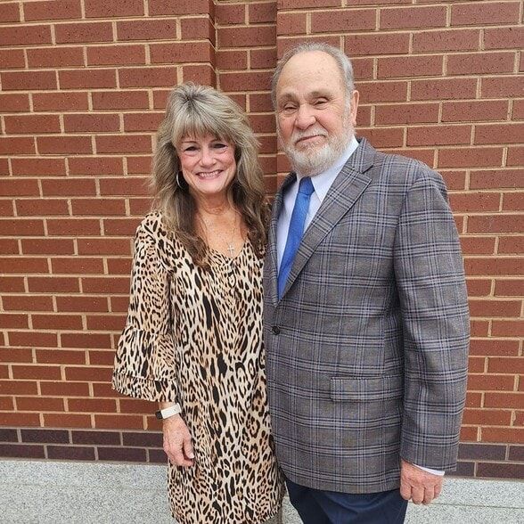 Land Listing Agent Photo