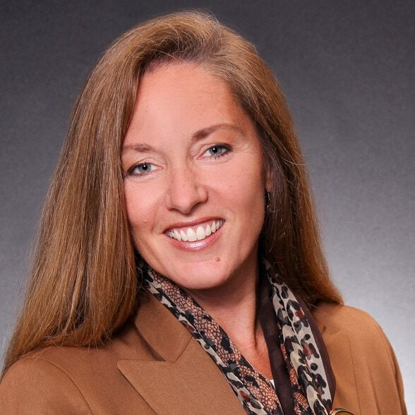 Land Listing Agent Photo