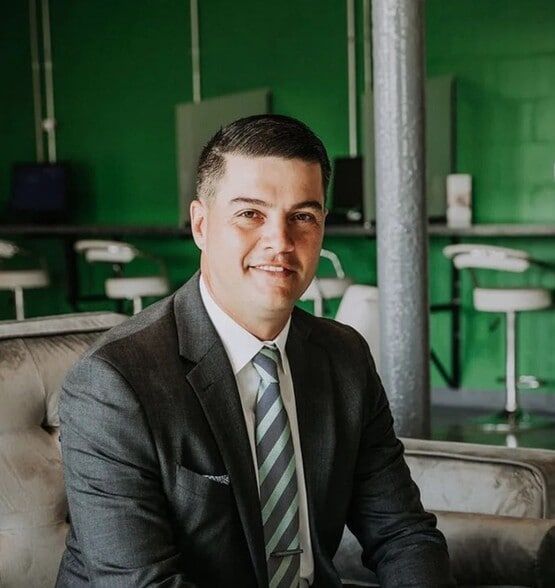 Land Listing Agent Photo