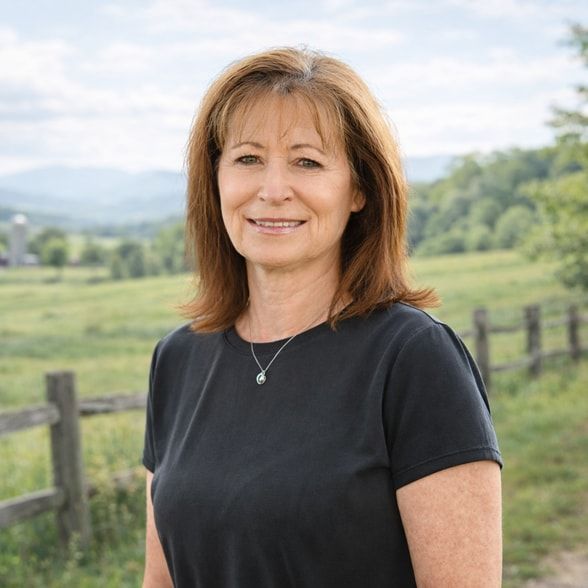 Land Listing Agent Photo