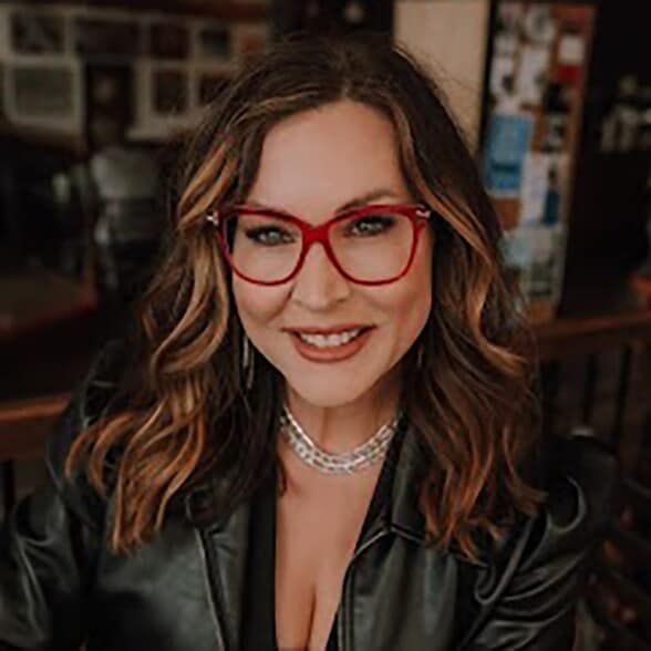 Land Listing Agent Photo