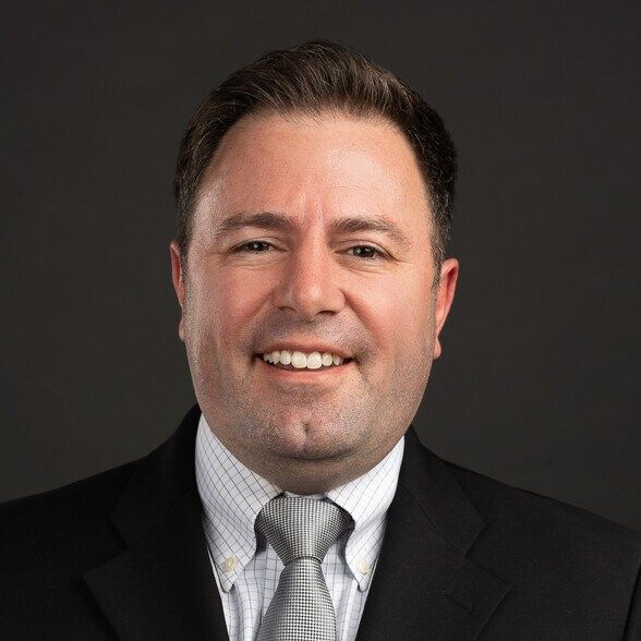 Land Listing Agent Photo