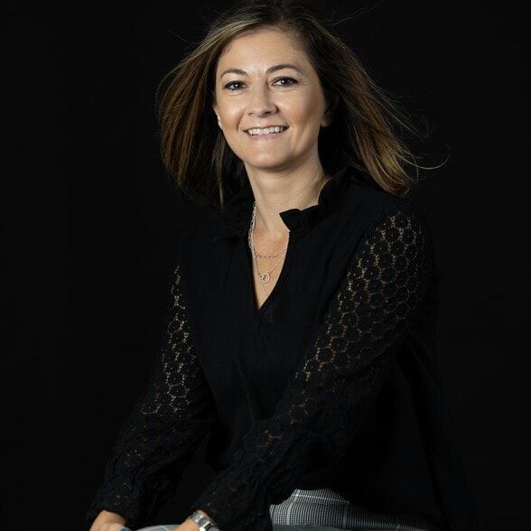 Land Listing Agent Photo