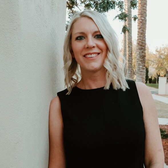 Land Listing Agent Photo