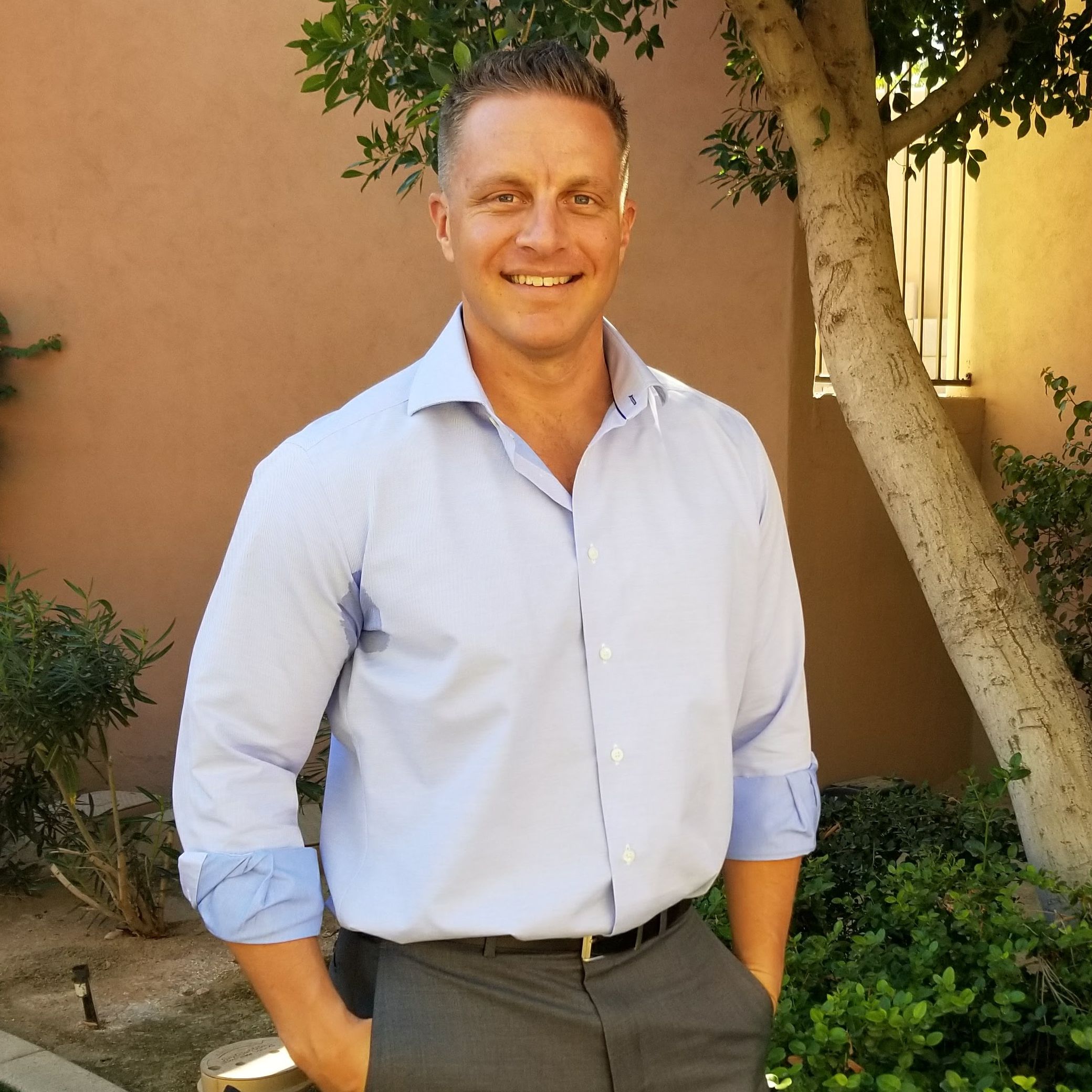 Land Listing Agent Photo