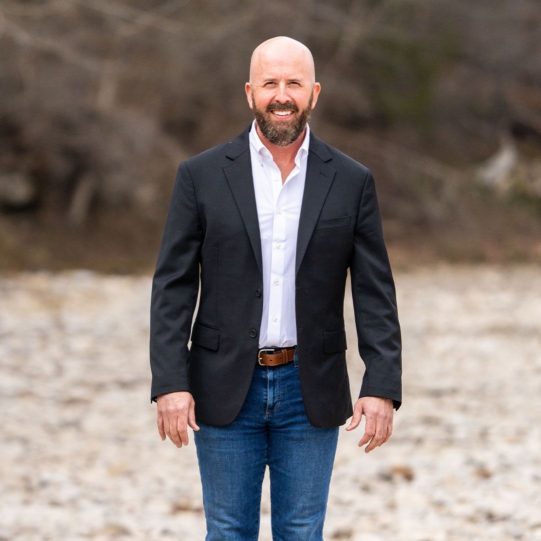 Land Listing Agent Photo