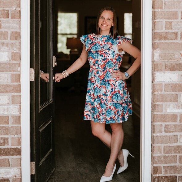 Land Listing Agent Photo