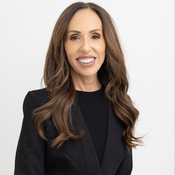 Land Listing Agent Photo