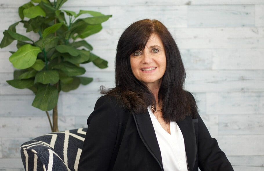 Land Listing Agent Photo