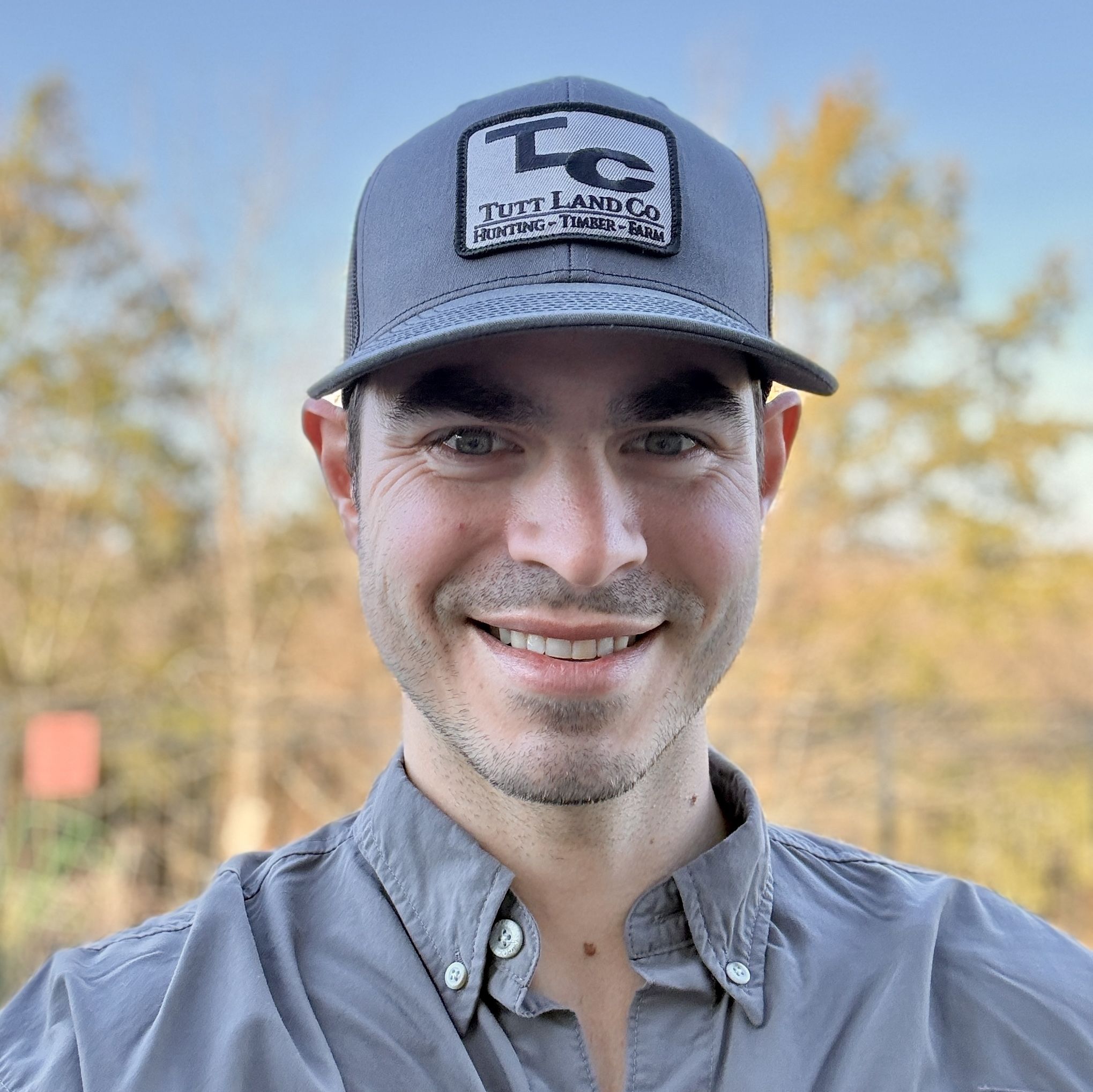 Land Listing Agent Photo