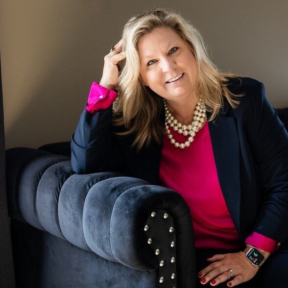 Land Listing Agent Photo