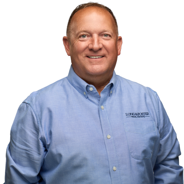 Land Listing Agent Photo