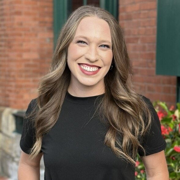 Land Listing Agent Photo