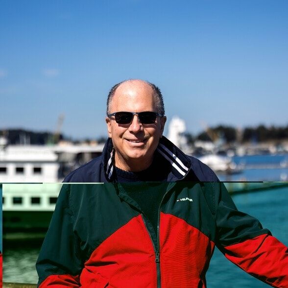 Land Listing Agent Photo