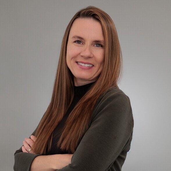 Land Listing Agent Photo