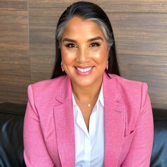 Land Listing Agent Photo