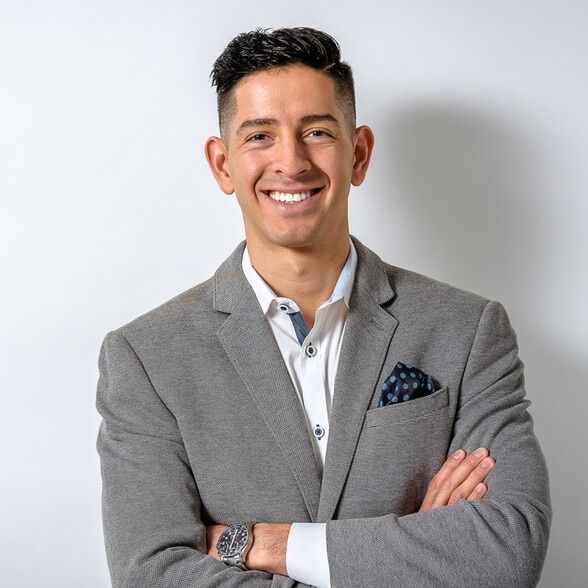 Land Listing Agent Photo