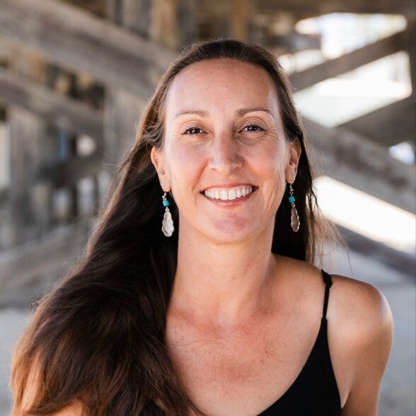 Land Listing Agent Photo