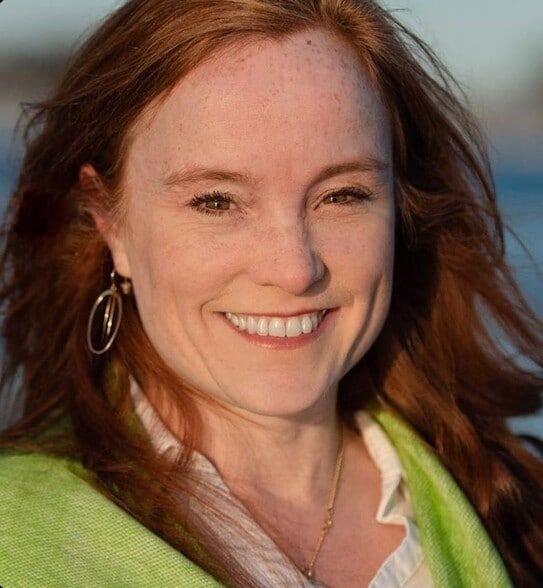 Land Listing Agent Photo