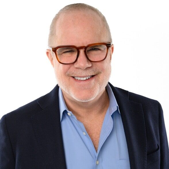 Land Listing Agent Photo