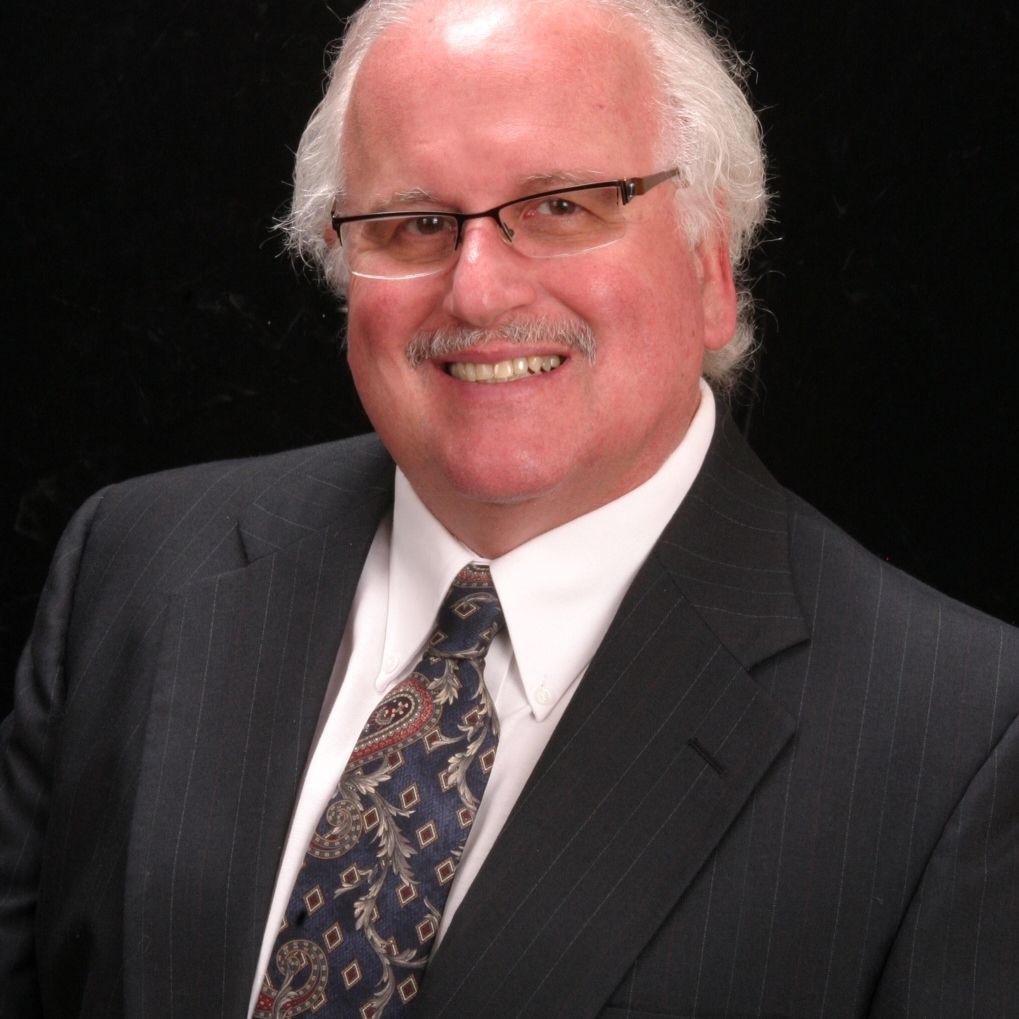 Land Listing Agent Photo