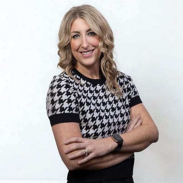 Land Listing Agent Photo