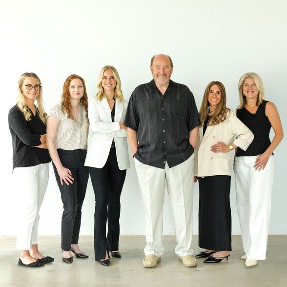 Land Listing Agent Photo