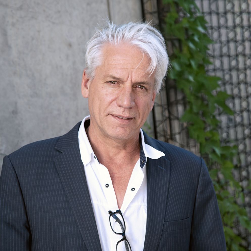 Land Listing Agent Photo