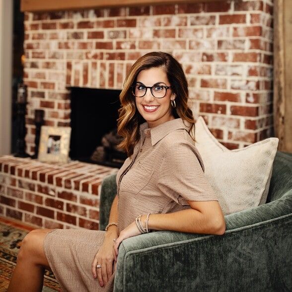 Land Listing Agent Photo