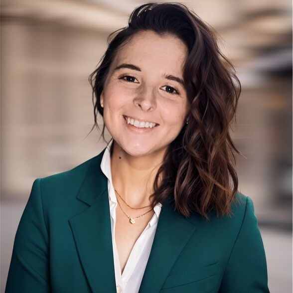 Land Listing Agent Photo