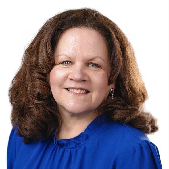 Land Listing Agent Photo