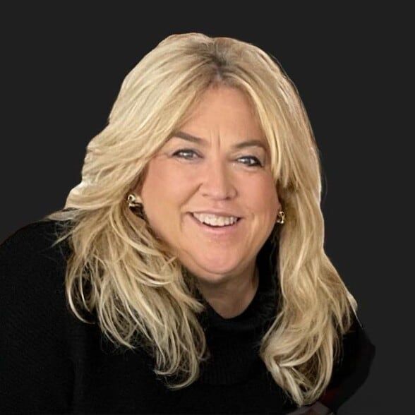 Land Listing Agent Photo