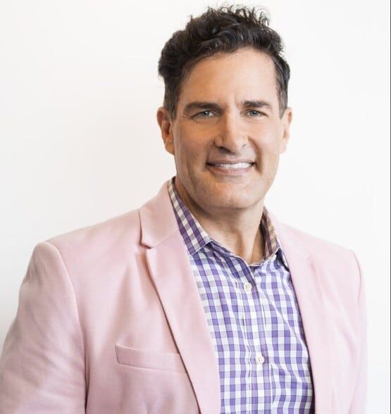 Land Listing Agent Photo