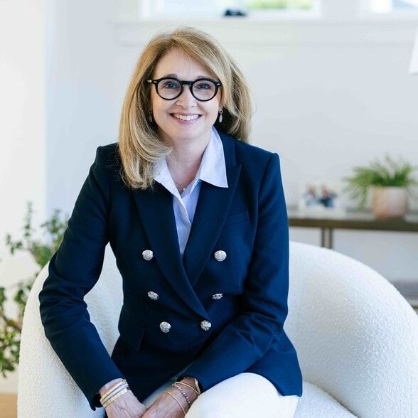 Land Listing Agent Photo