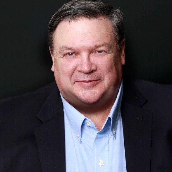 Land Listing Agent Photo