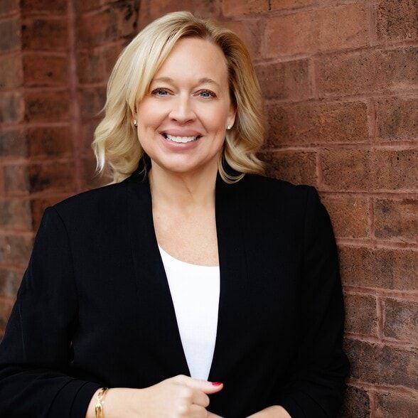 Land Listing Agent Photo