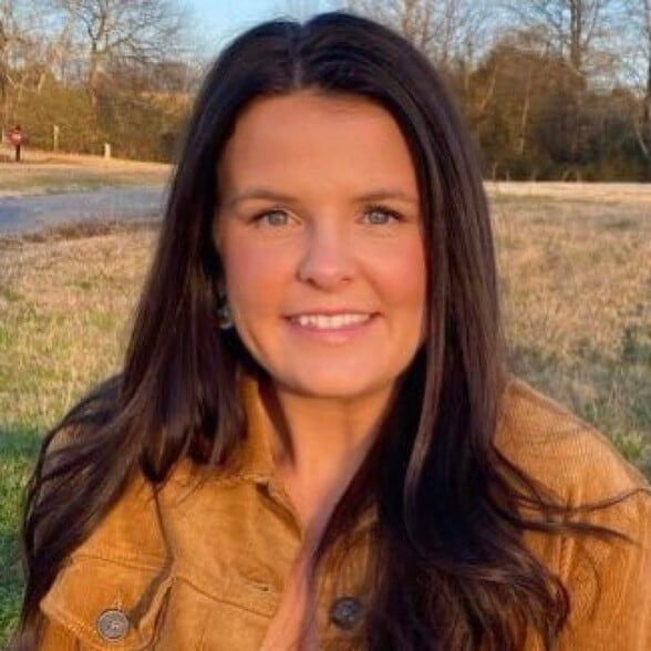 Land Listing Agent Photo