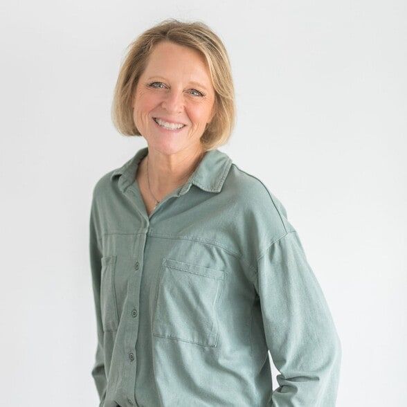 Land Listing Agent Photo