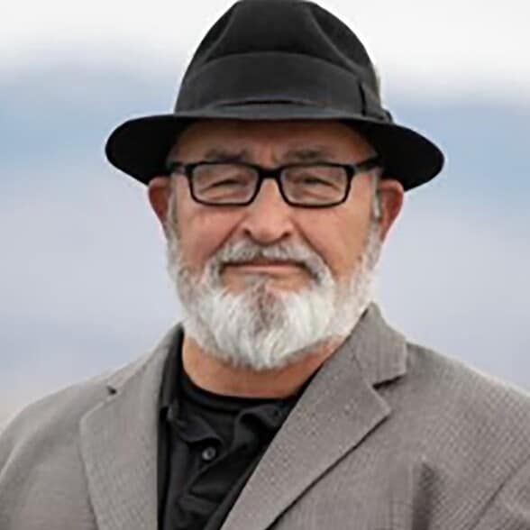 Land Listing Agent Photo