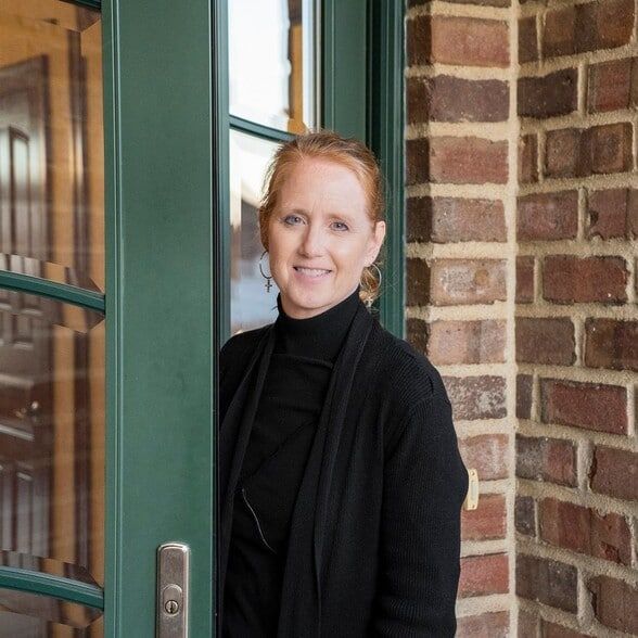 Land Listing Agent Photo