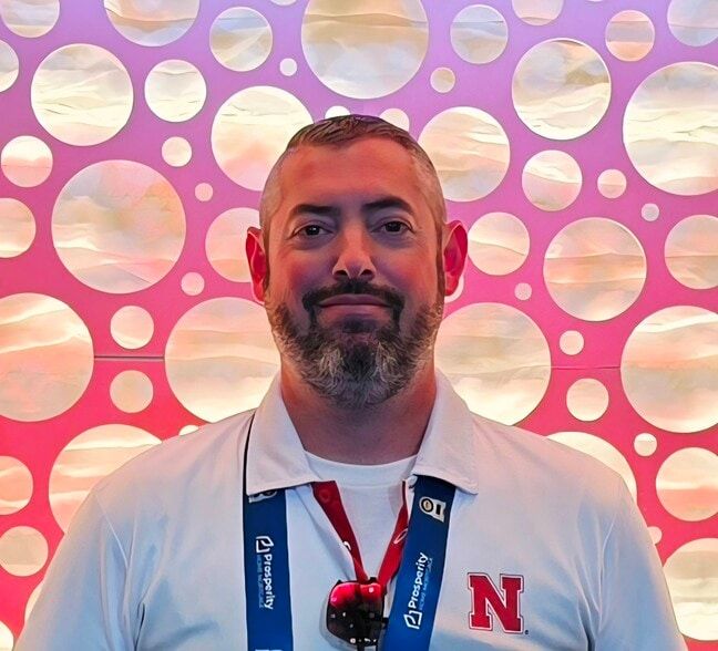 Land Listing Agent Photo