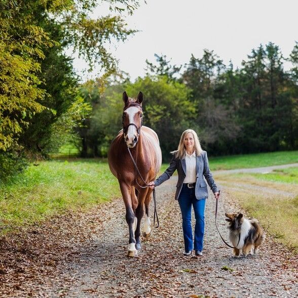 Land Listing Agent Photo