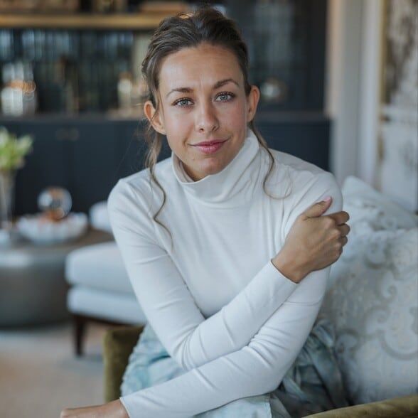 Land Listing Agent Photo