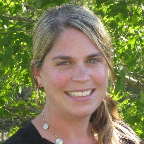 Land Listing Agent Photo