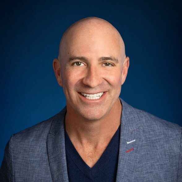 Land Listing Agent Photo