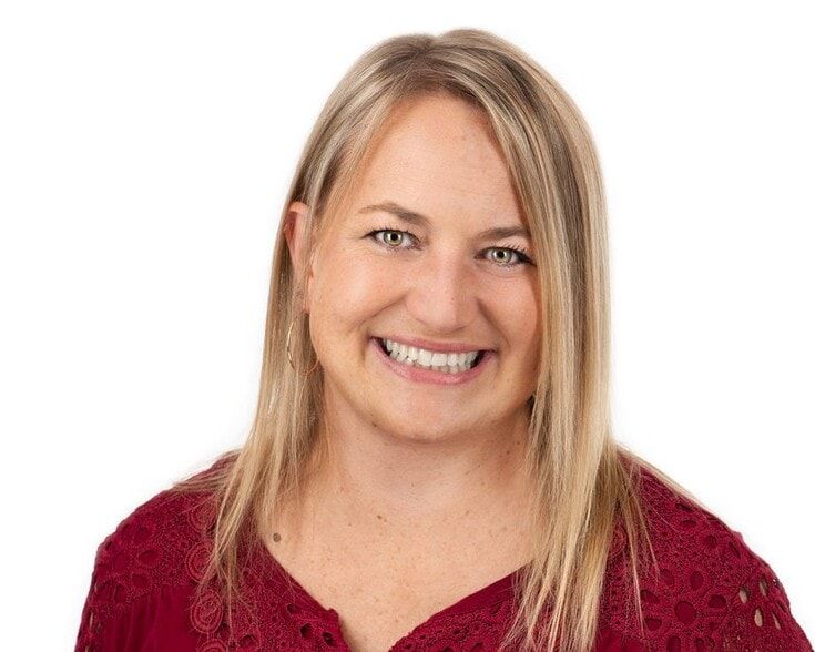 Land Listing Agent Photo