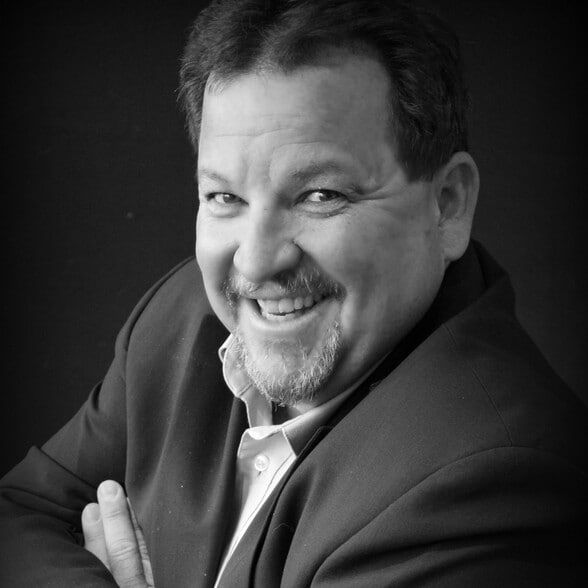 Land Listing Agent Photo