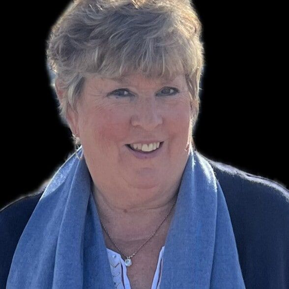 Land Listing Agent Photo