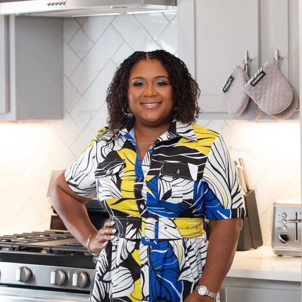 Land Listing Agent Photo